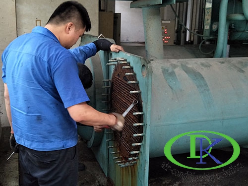 約克離心機(jī)保養(yǎng)