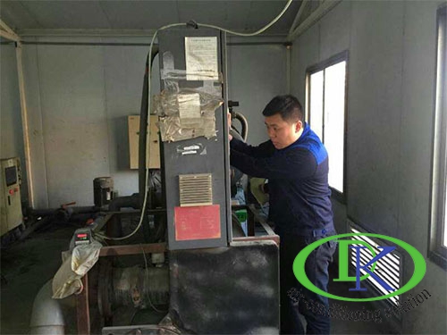 天加螺桿機參數調整