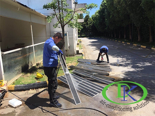 廠房過濾網消毒和清洗